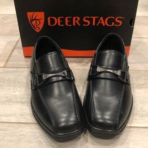 NWOT Boys dress shoes size 12 ( deer stags)